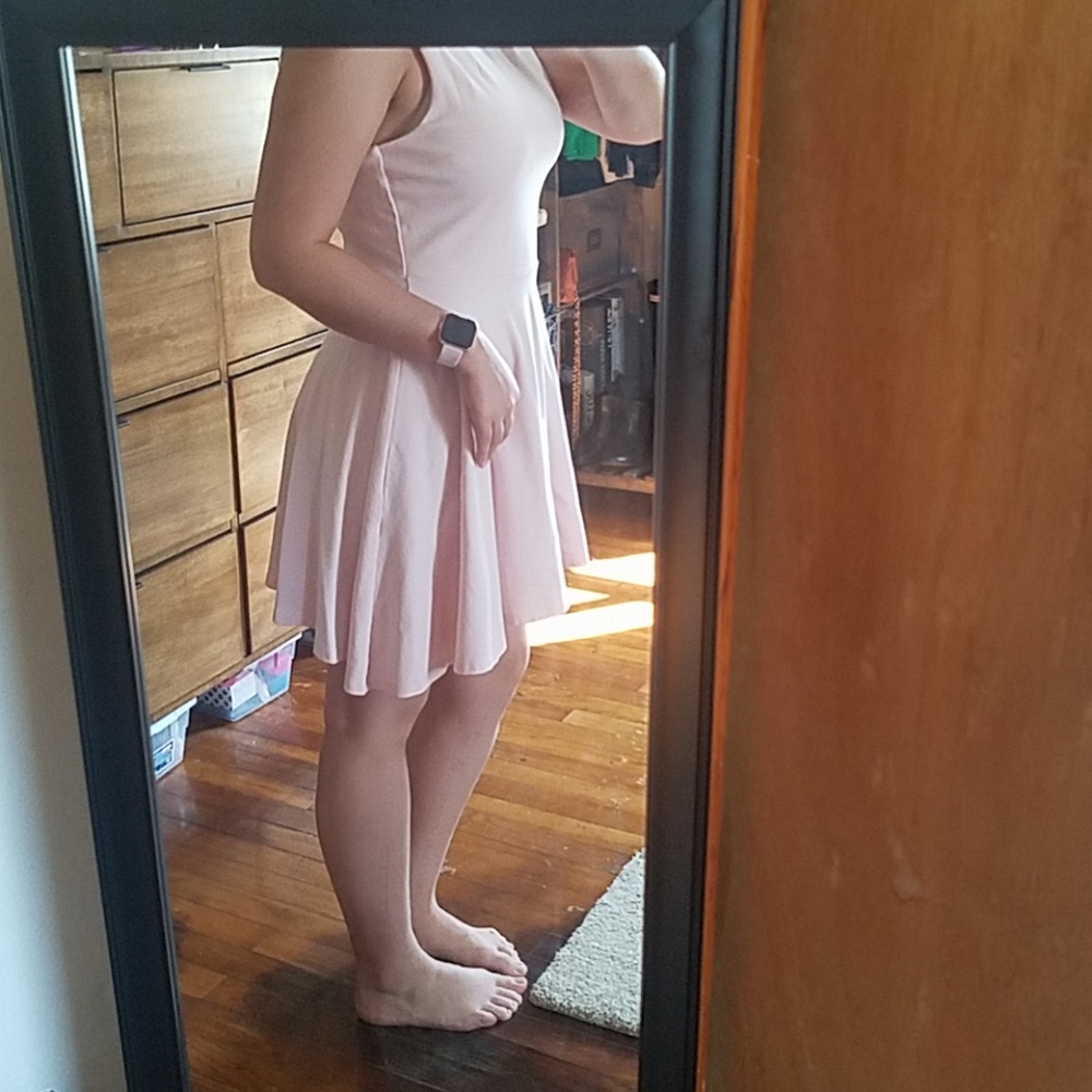 Lulu's light pink skater dress - Picture 5 of 6